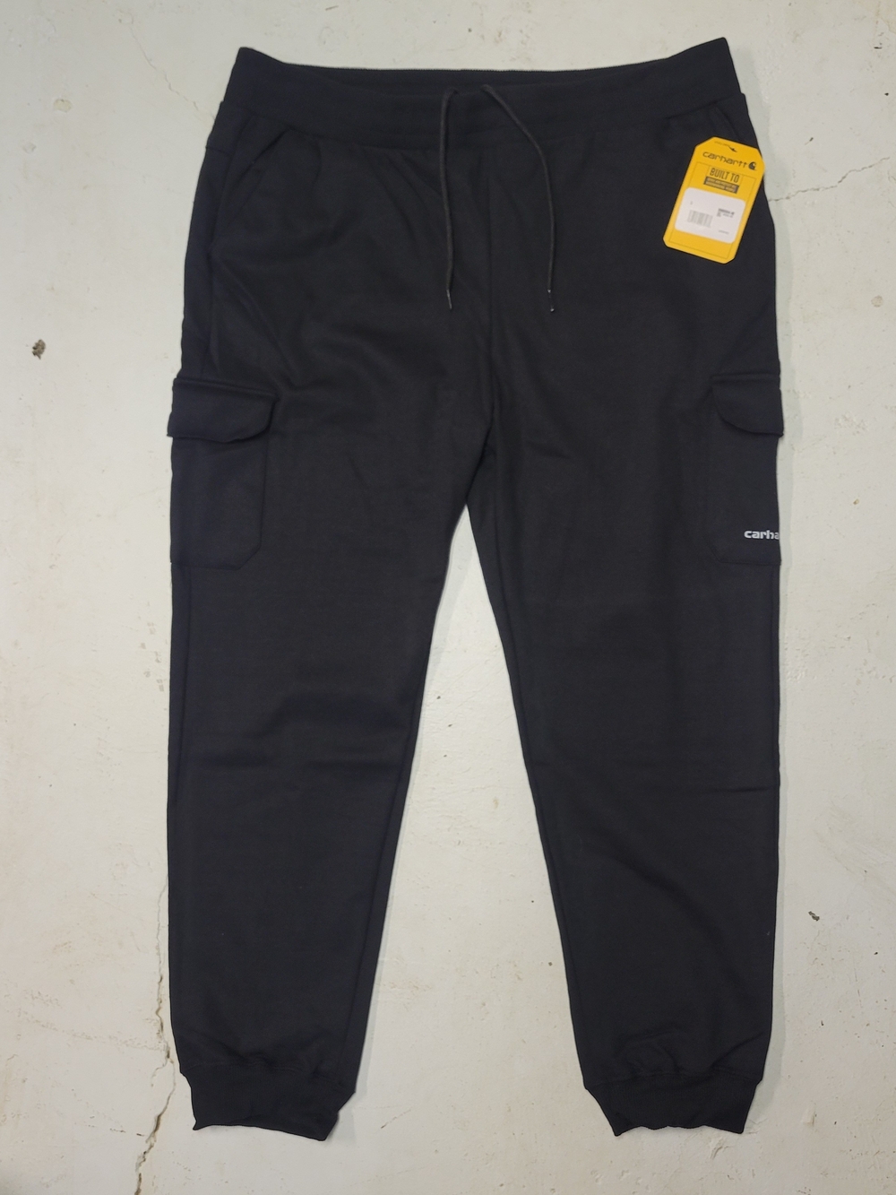 Brand New with Tags Carhartt Men’s Black Cargo Sweatpants BN6594